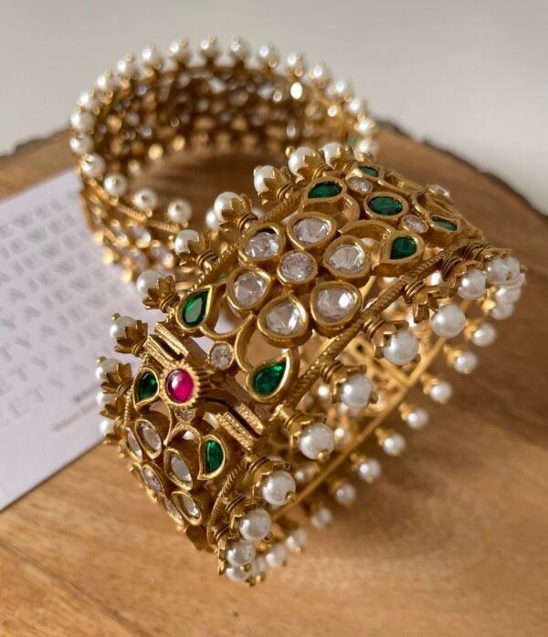 Suvarna Polki Bangles