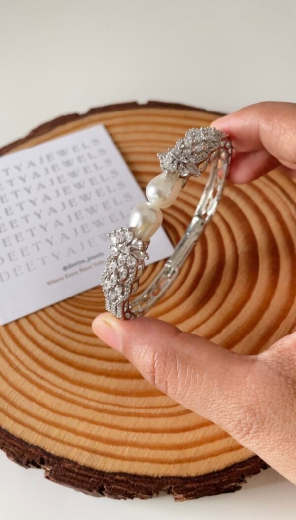 Diamond Spring Bracelet