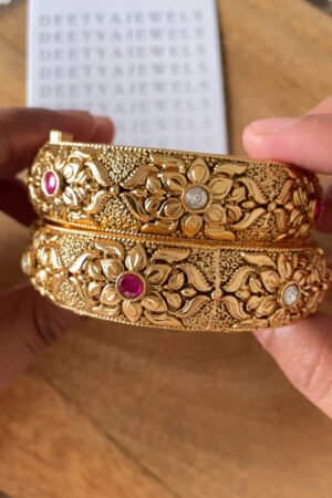 Vira Gold Bangles