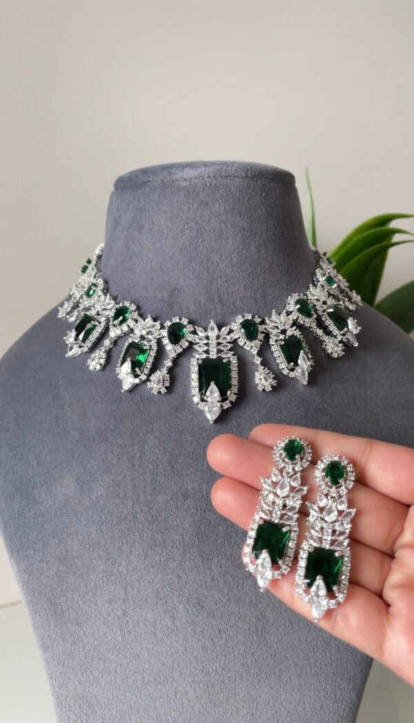 Jivanika Diamond Necklace