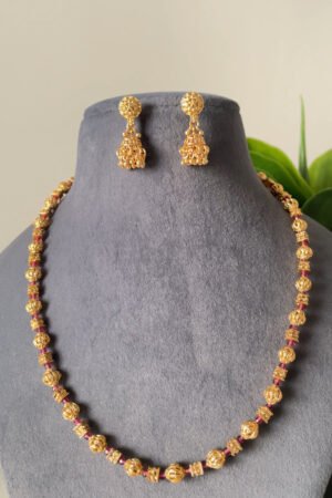 Ishita Mala Set