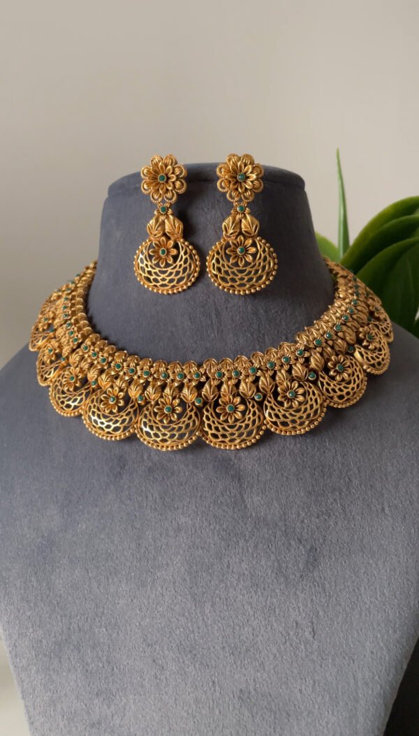 Charita Antique Gold Necklace
