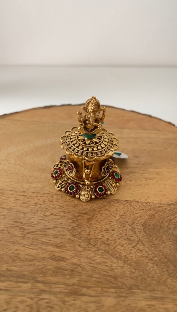 Vakratunda Kumkum Box