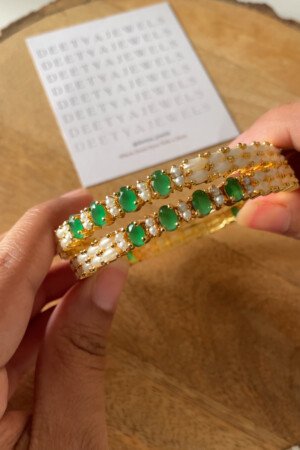 Amrita Classic Pearl Bangles