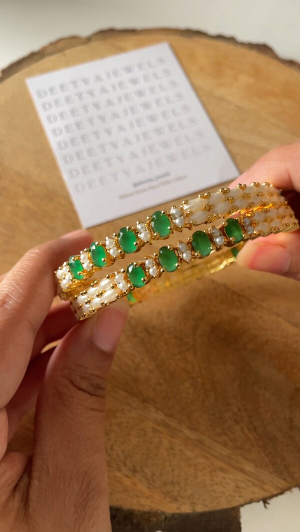 Amrita Classic Pearl Bangles