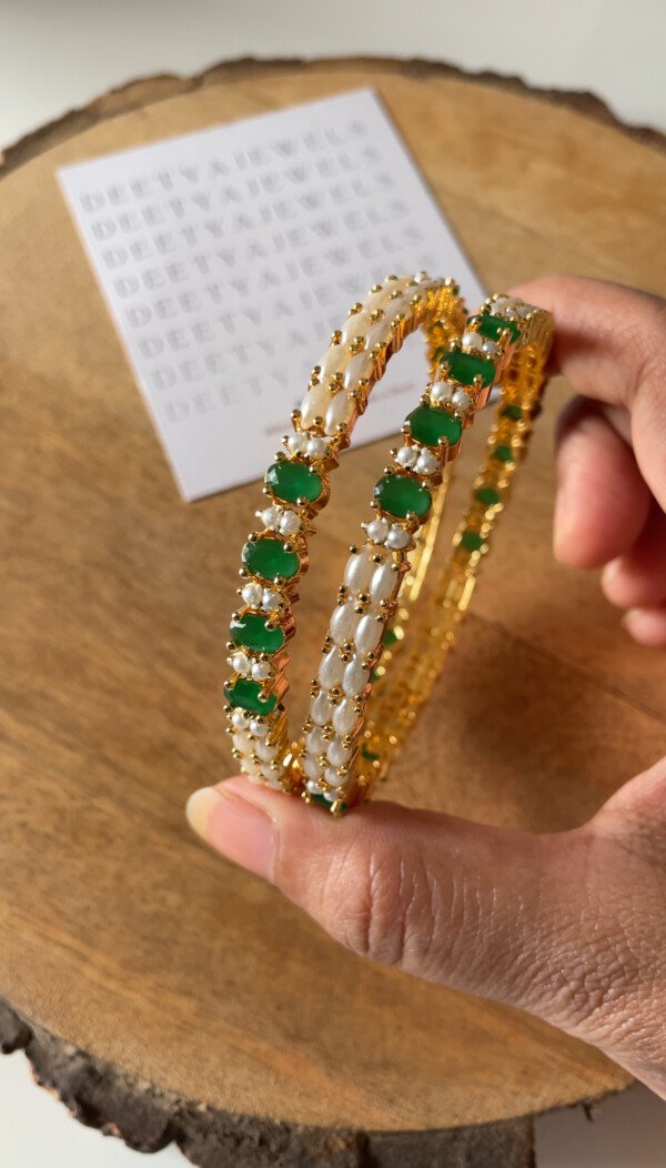 Amrita Classic Pearl Bangles