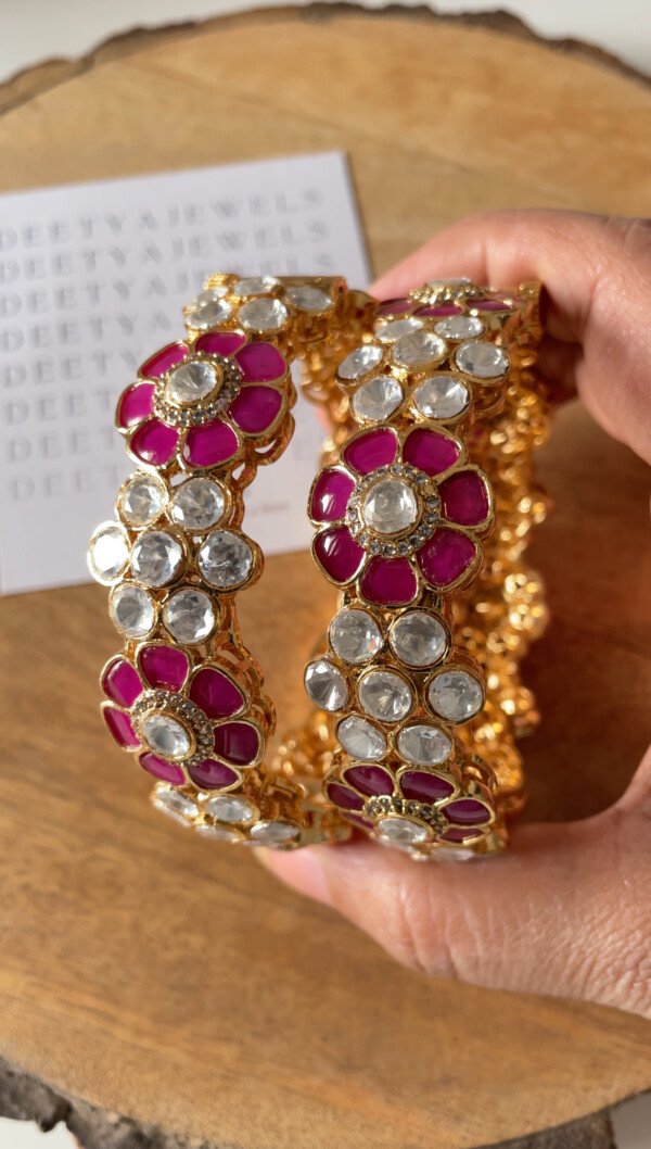 Tattva Moissanite Polki Kada/Bangles