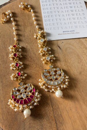 Home Kundan & Pearl Maang Tikka