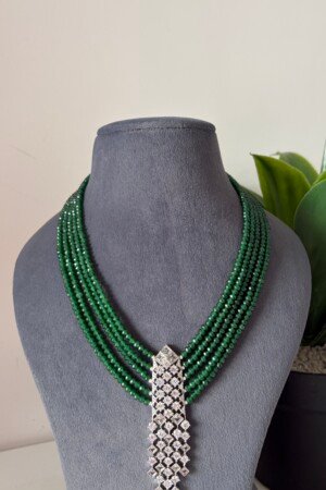 Home Ridhi Long Diamond Necklace